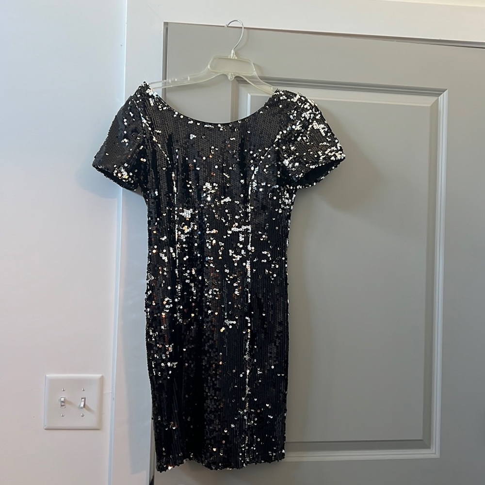 Beautiful Milly black/silver sequin low back cocktail dress